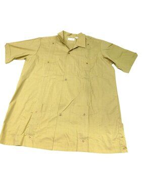 Mens XL Tan Guayabera 4 Pocket Shirt With Pintuck Details Short Sleeves Button-D